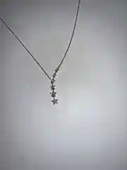 Подвеска удлинённая, с шестью звездами