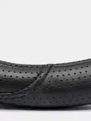 Оплетка на руль (чехол на руль) SKYWAY Art-7 M Черная экокожа S01102048