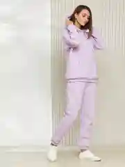 Сиреневый спортивный женский костюм