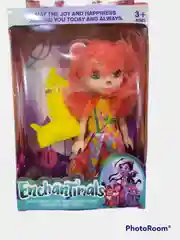 Бежевый меланж игрушка "Кукла с любимой зверюшкой", 16 см