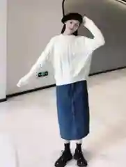 Свитер вязанный