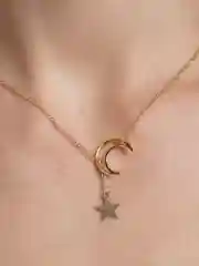 Золотой подвеска с месяцем и звездой