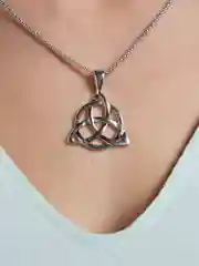Серебряный кулон "Сила трех"