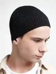 Черный мужская шапка