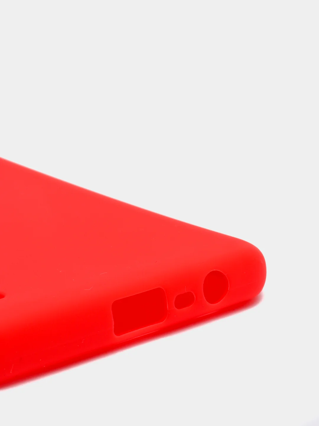 Красный чехол Realme C21
