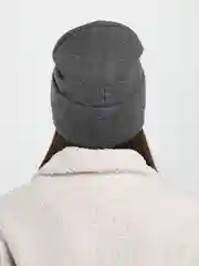 Шапка женская