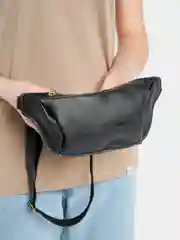 Черный сумка на пояс