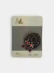 Алый брошь на одежду "Fashion Jewerly" / значек на одежду