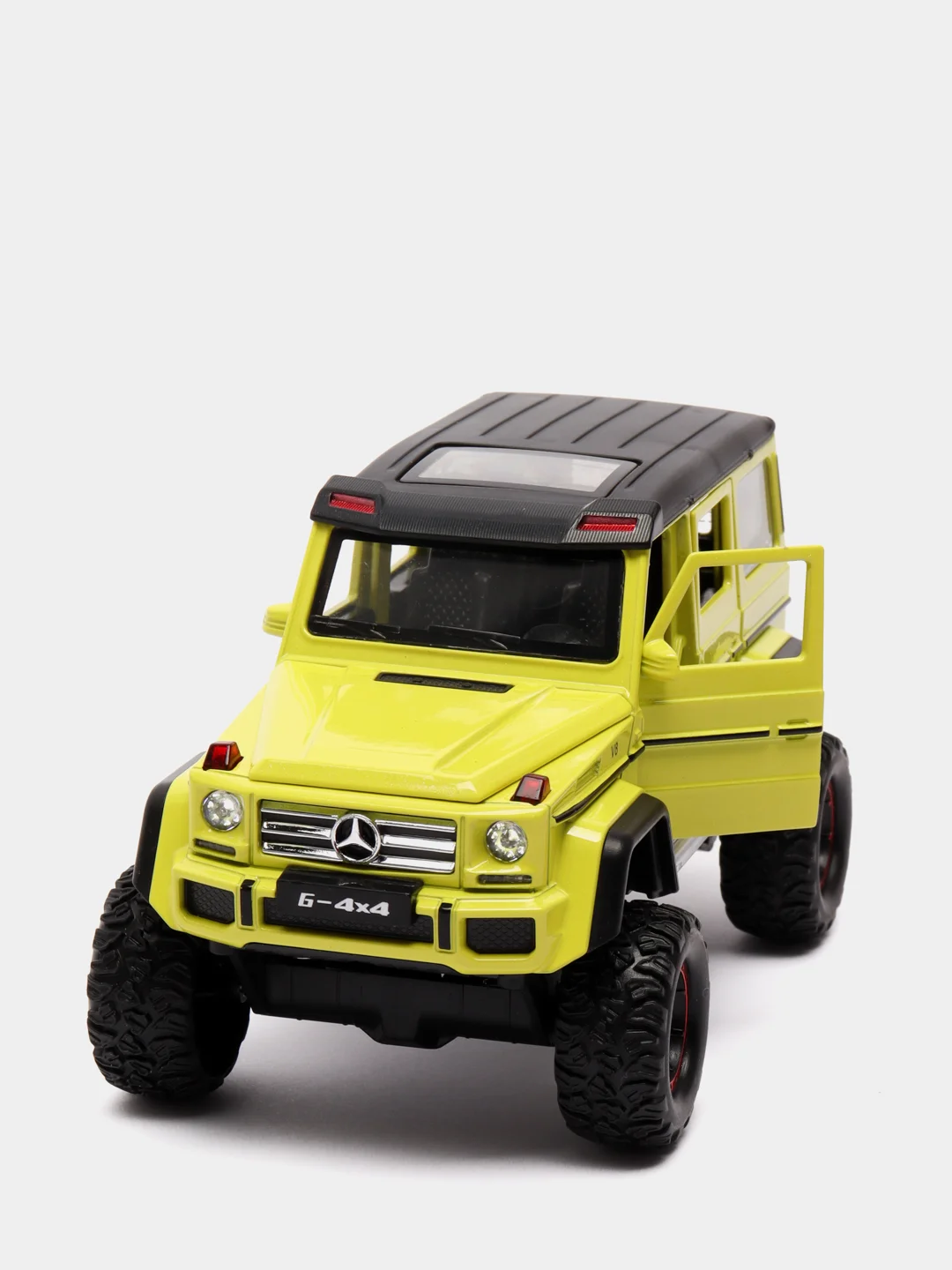 Золотой машина металлическая Mercedes CZ27A