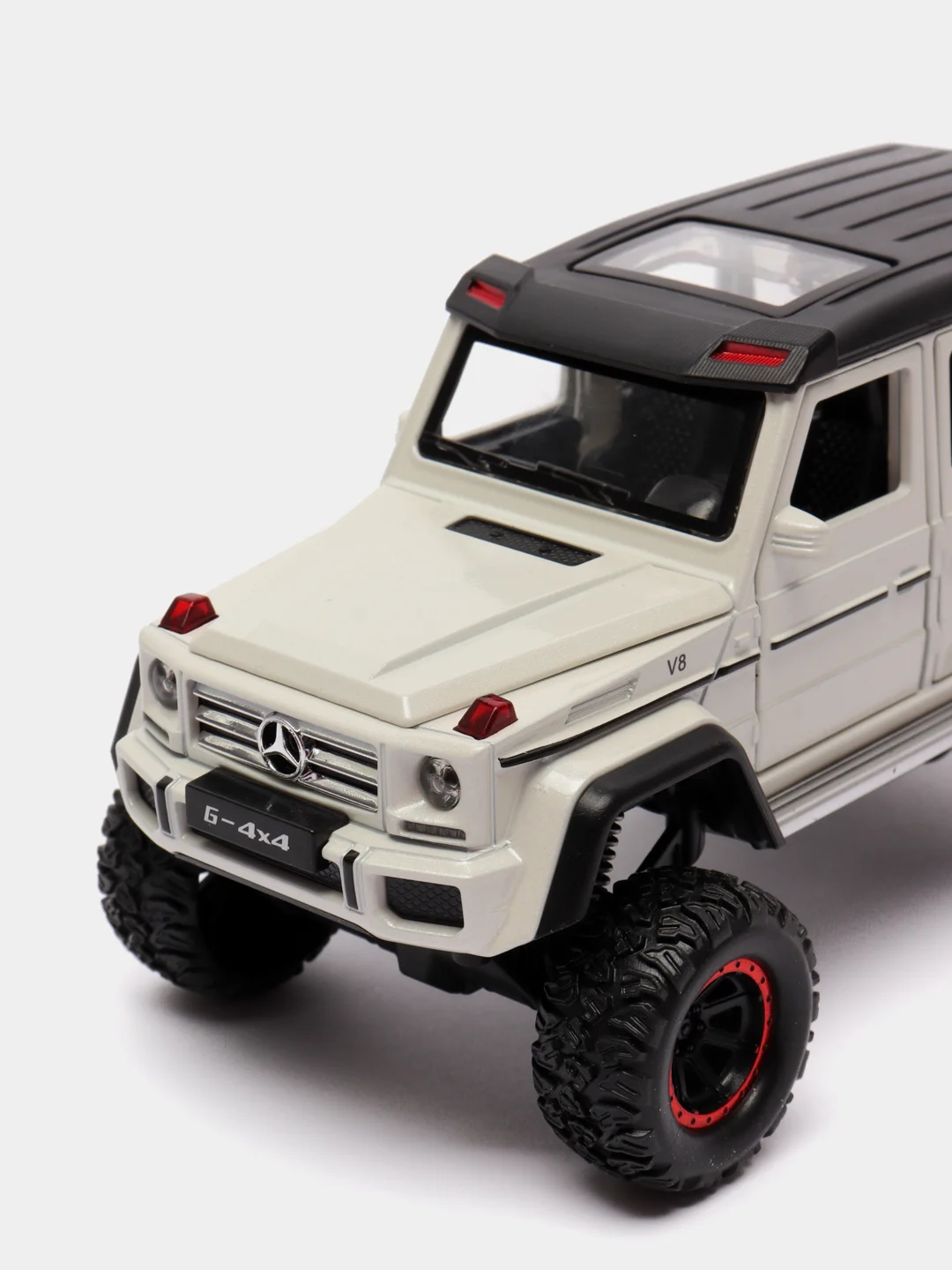 Серебряный машина металлическая Mercedes CZ27A