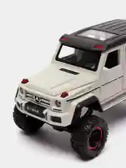 Серебряный машина металлическая Mercedes CZ27A