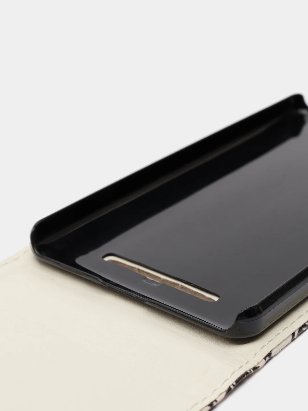 Белый чехол-книжка XIAOMI Redmi 4A