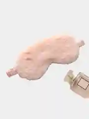 Молочный маска для сна