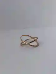 Двойное золотое кольцо "Крест-накрест"