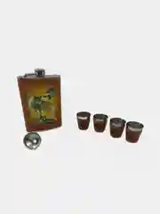 Аметистовый подарочный набор фляжка с рюмками