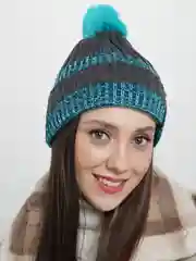 Бирюзовый шапка женская зимняя на флисе с помпоном