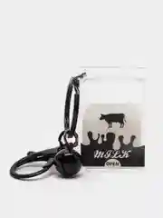 Черный брелок "Пакет молока"