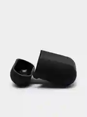 Черный чехол для беспроводных наушников AirPods