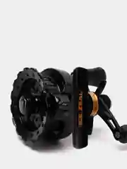 Катушка зимняя мультипликаторная инерционная Black Side Ice Zeal