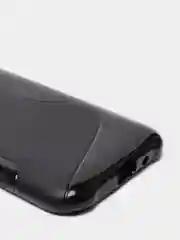 Черный чехол силиконовый Samsung J1 2015