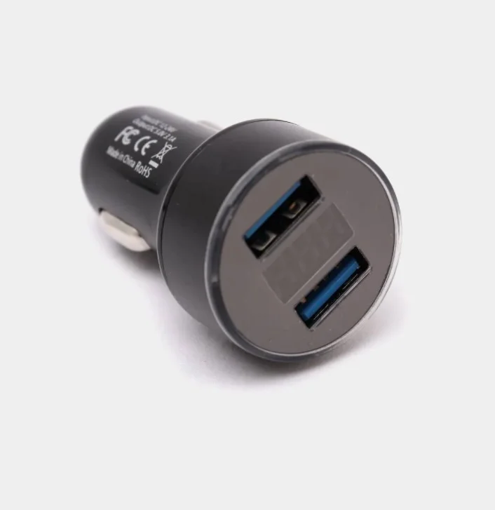 Серый автомобильное зарядное устройство 2USB 2А с дисплеем