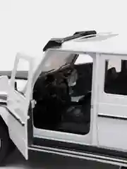 Белый машинка металлическая 1:24 Mercedes-Benz G-class Brabus 19 см, инерционная