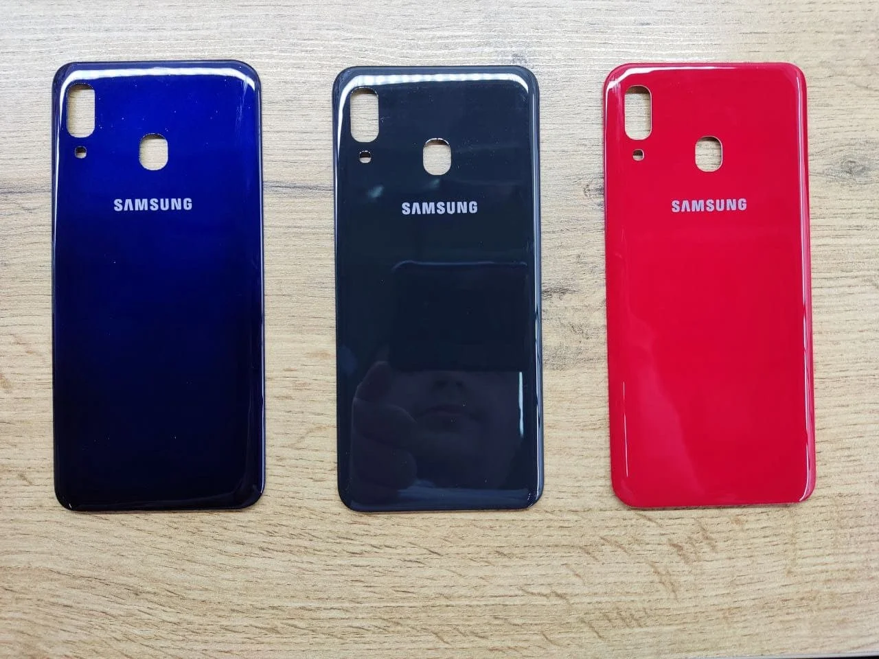 Красный задняя крышка для Samsung Galaxy A20 A205
