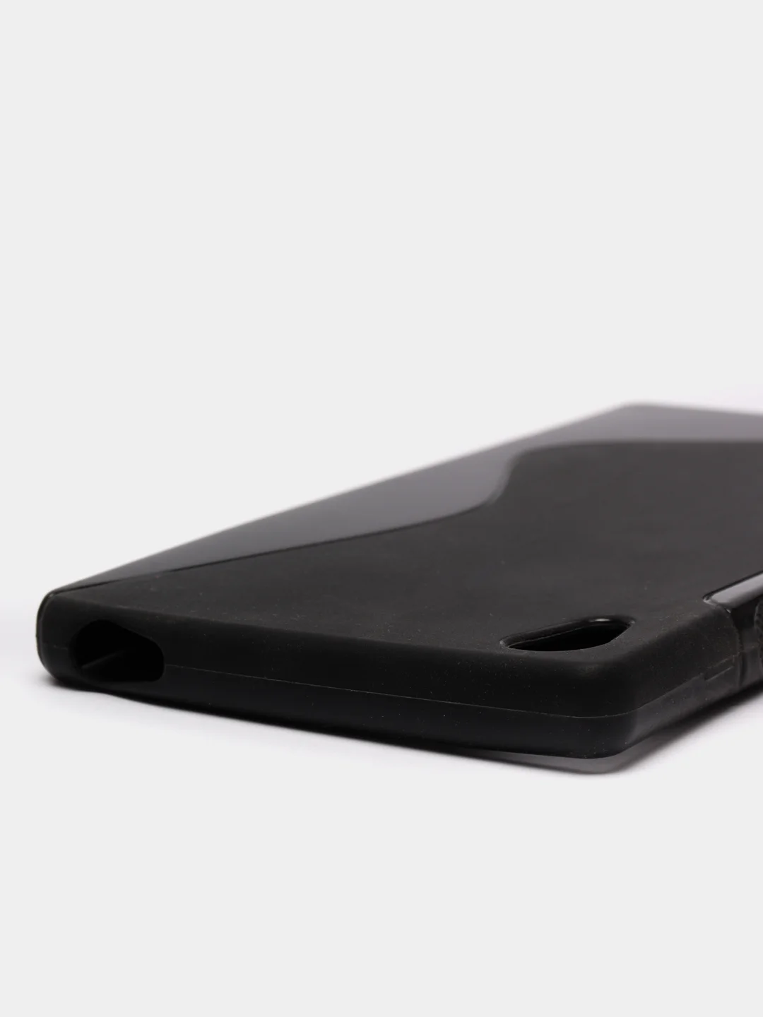 Черный чехол SONY Z5