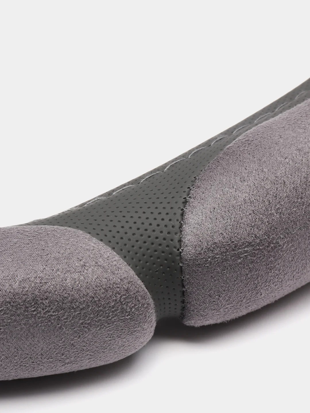 Оплетка на руль (чехол на руль) SKYWAY Sponge classic 8 подушечек M Серая замша S01101033