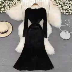 Вечернее праздничное платье