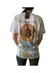 Футболка с изображением криптовалюты
