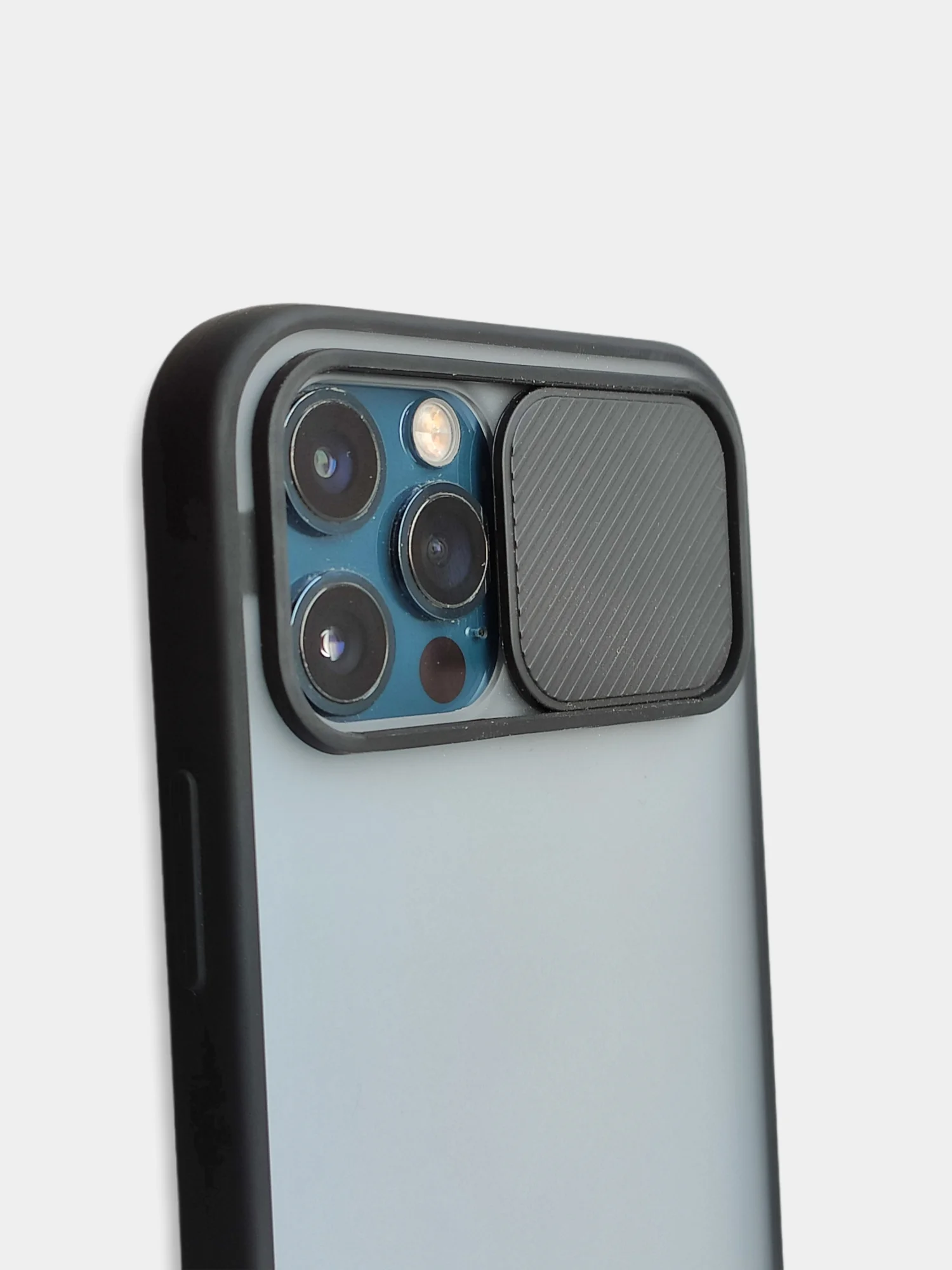 Черный чехол с защитой камеры для Iphone 12, 12pro, 12 pro max, 11 про макс