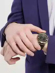 Желтый мужские кварцевые часы