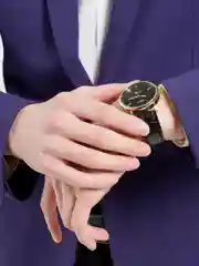 Угольный мужские кварцевые часы