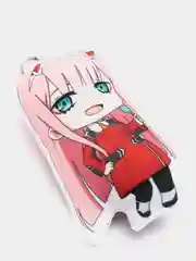 Вишнёвый брелок-подушка "Мини Чиби" по аниме Волейбол, Атака титанов, Re:zero и другие