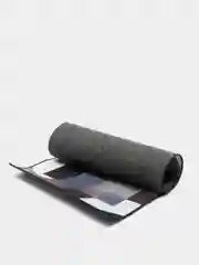 Желтый коврик для спальной с нескользящим основанием