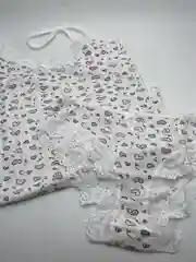 Молочный пижамный комплект: майка и трусы