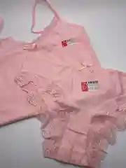Розовый пижамный комплект: майка и трусы