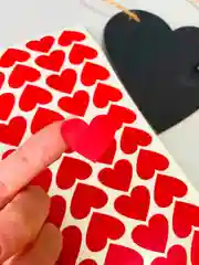 Красный наклейки интерьерные сердечки для творчества декора стикеры сердце love сердечко сердца