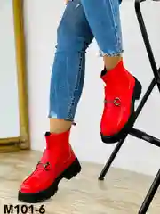 Ботинки женские