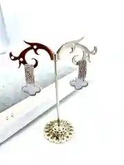 Золотой серьги Клевер