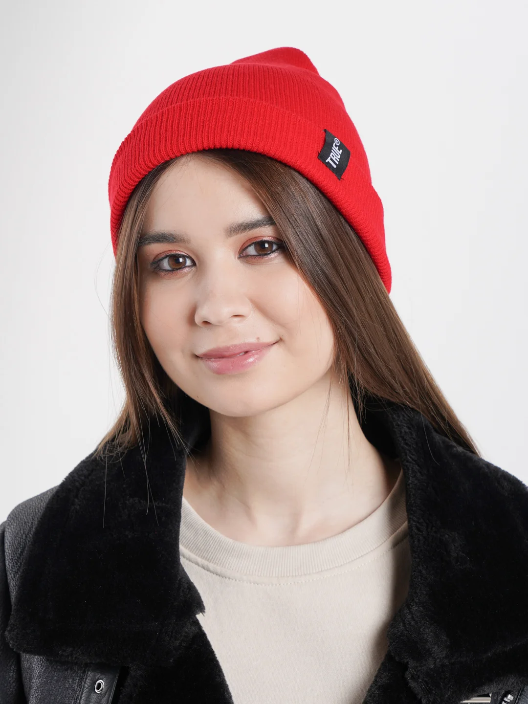Красный шапка вязанная унисекс TRUE