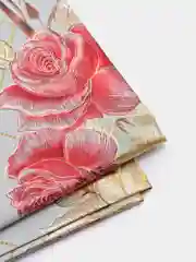 Серебряный клеенка-скатерть на стол, на тканевой основе, 120/200 * 137 см "Роза большая"