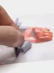 Бежевый 3d наклейка на авто "Рука"