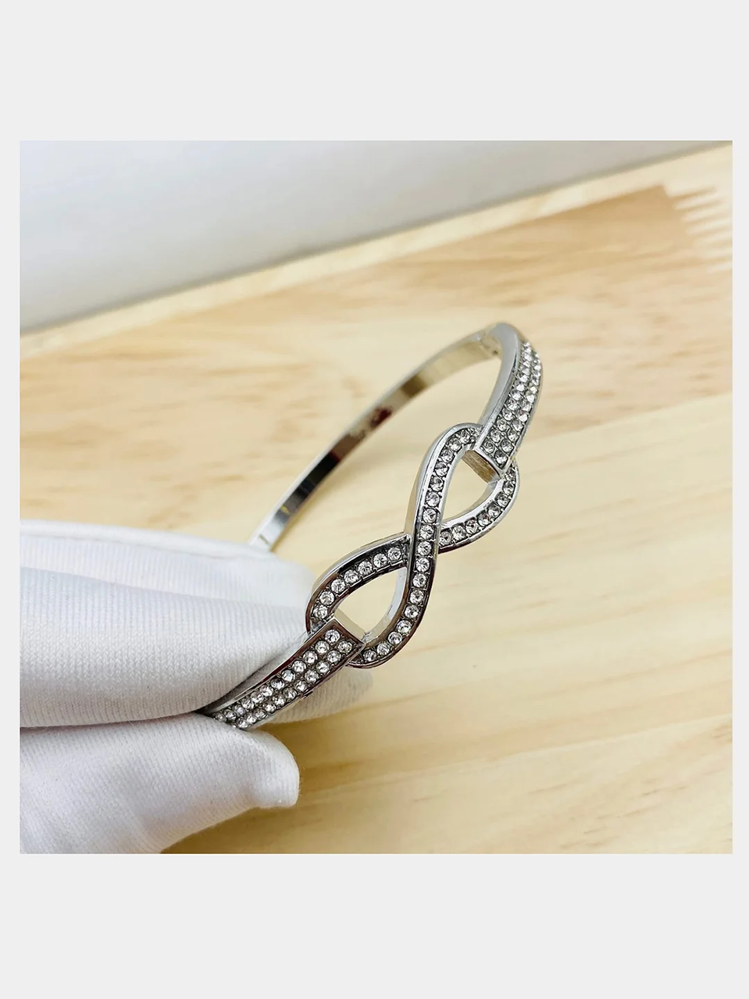 Серебряный браслет женский