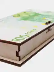 Купюрница-конверт "100 евро", денежная шкатулка из дерева
