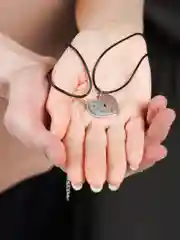 Оливковый колье для пар/  колье для друзей / Парное колье/ Цепочка для пар/ Для влюбленных
