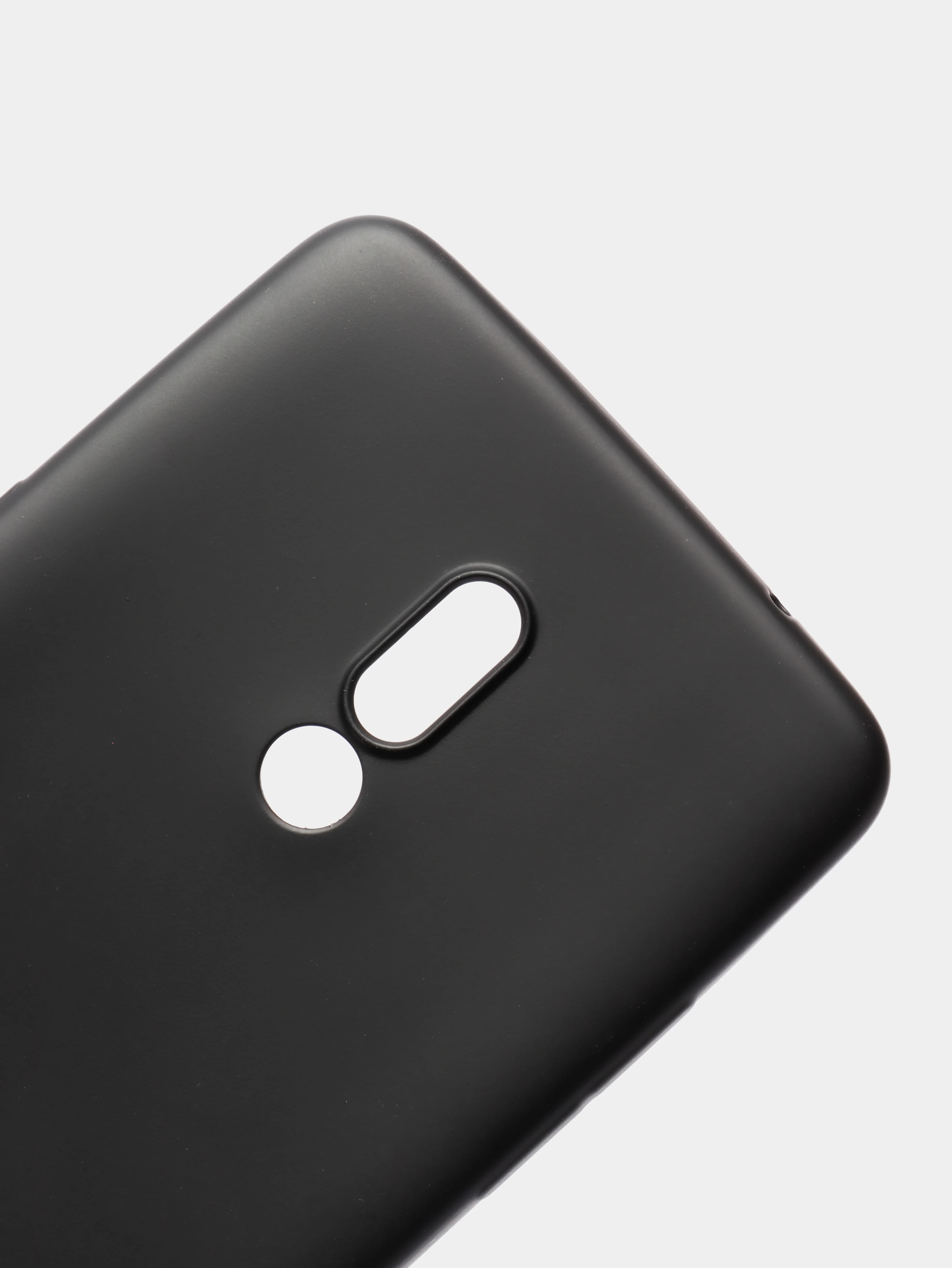 Черный чехол MEIZU 15 PLUS / 15+