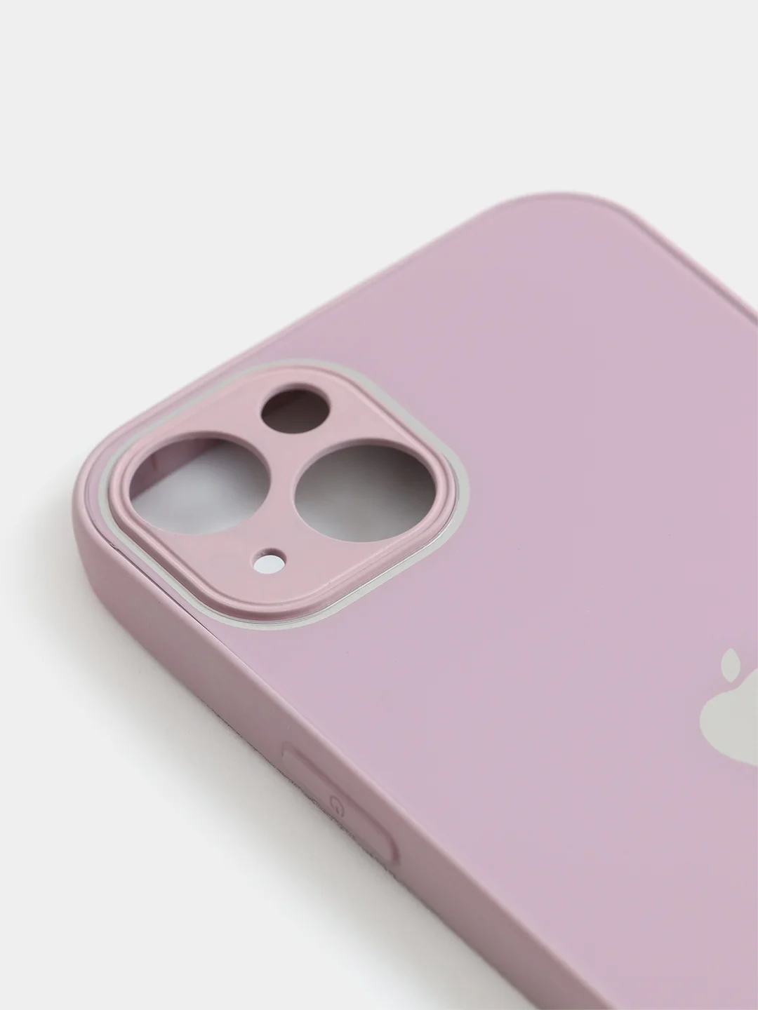 Сиреневый чехол силиконовый со стеклянной панелью для iPhone 13
