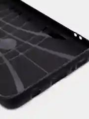 Черный чехол Samsung S10